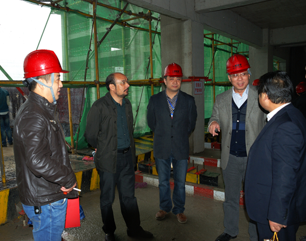 董事長郭彬陪同建管處領導觀摩